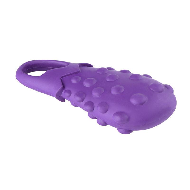 2022 New Arrival Natural Rubber Made Eggplant Design Durable Indestructible Molar-resistant Solid Toys