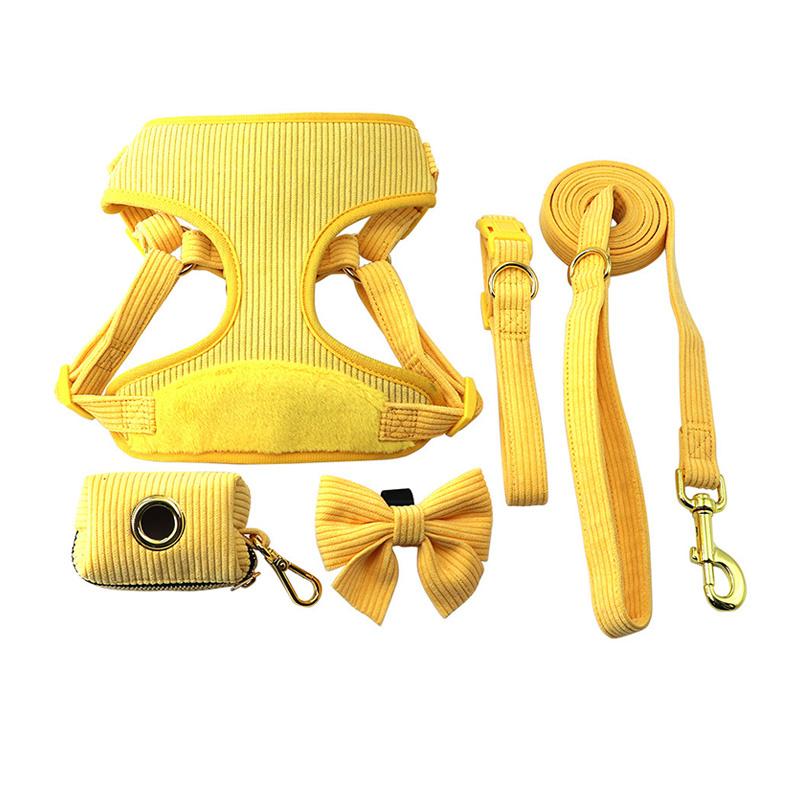 Simple Dog Chest Back And Poop Bag Leash Set High Quality Rugged And Durable Matching Dog Leash Set