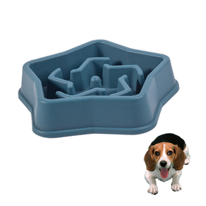 Pet Food Dispenser Star Shape Design High Quality PP Material Interactive Toy Slow Food Tray